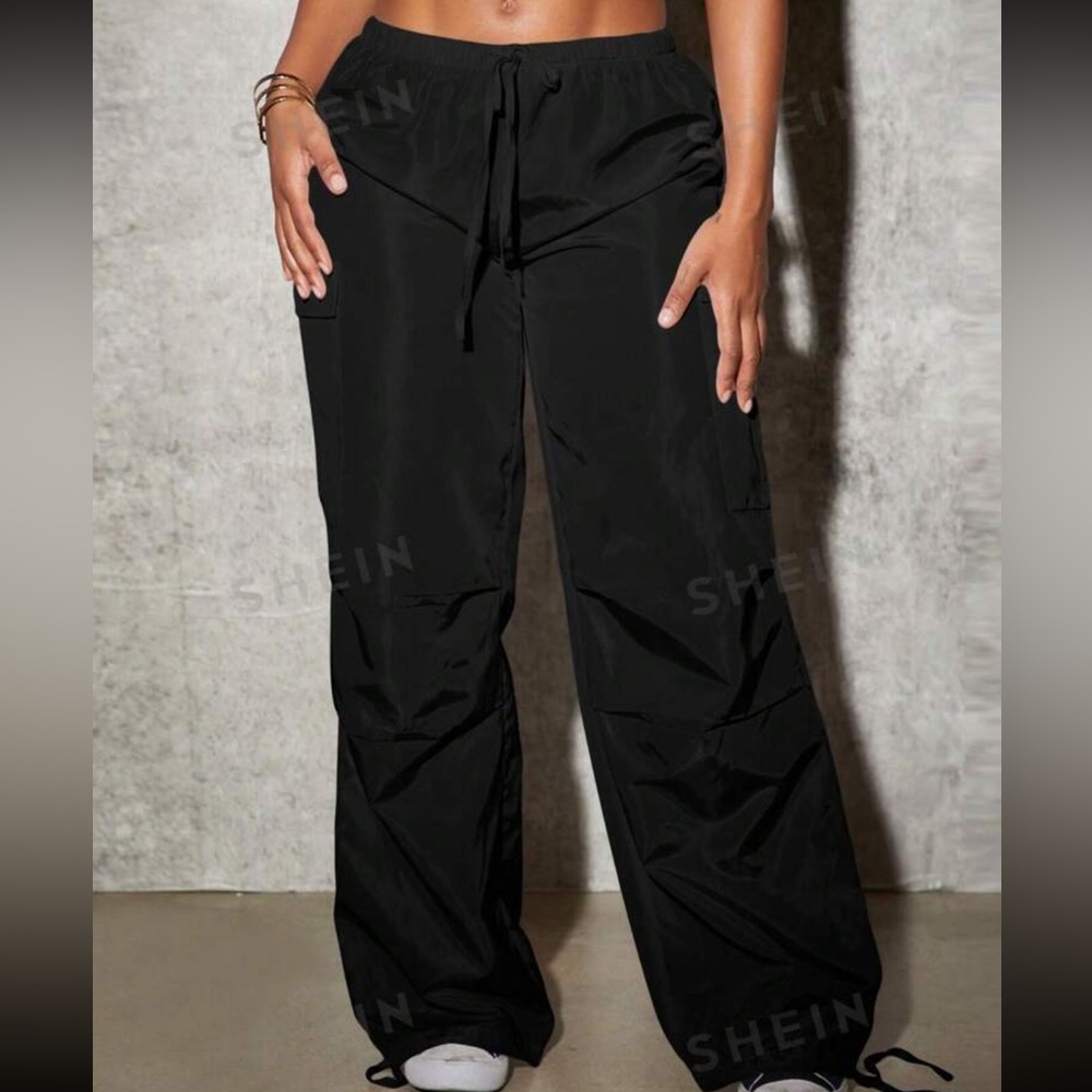 Women's Monochrome Multi-Pocket Parachute Cargo Pants